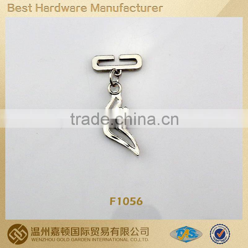 F1056 fashion peafowl design clothing accessory metal hang tag