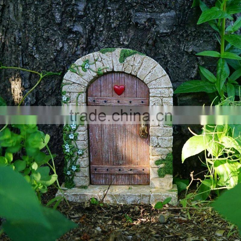 Novelty Resin Garden Gnome Miniature Fairy Door