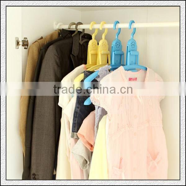 Wholesale baby size plastic hanger/OEM baby size plastic hanger for scoks cloth suppliers