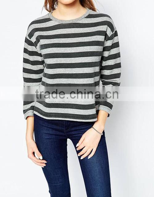 Round neck stripe cropped sweatshirts with raw hem
