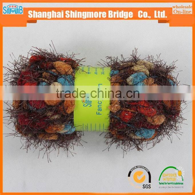China twisted yarn factory direct wholesale feather pompom yarn for knitting scarf in factory price