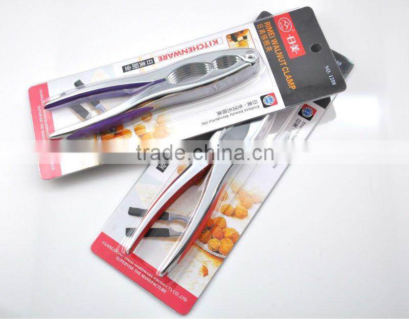wholesale smart kitchen tool/practical walnut clamp for household&giftware