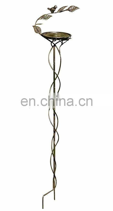 centerpiece large bird feeder