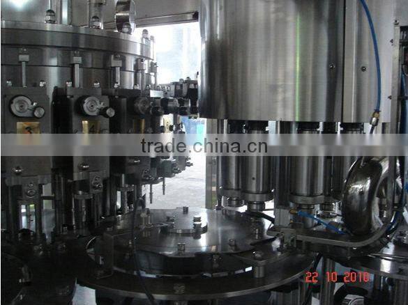 Carbonated Beverage Filling Machine