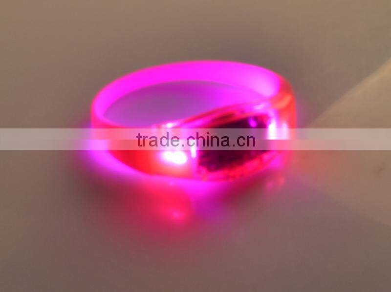 2015 factory price led flashing bracelet, remote controlled led bracelet, motion led lights bracelet