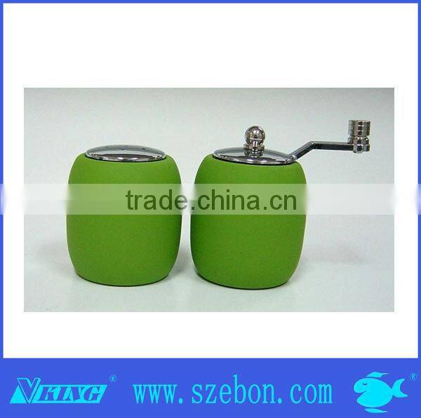 Eco-friendly food grade wooden pepper mill