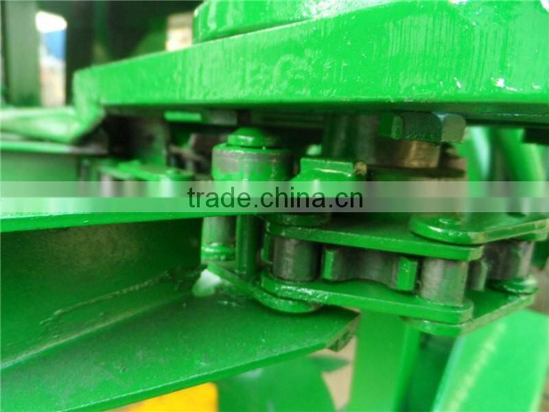 USA hydraulic system crawler type mini sugarcane combine harvester/sugarcane harvesting machine price