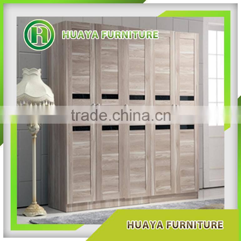 2015 hot selling PVC Sliding door Wardrobe