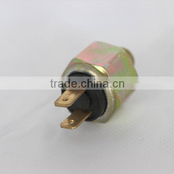 Double Feet Oil Pressure Switch 6732-81-3140