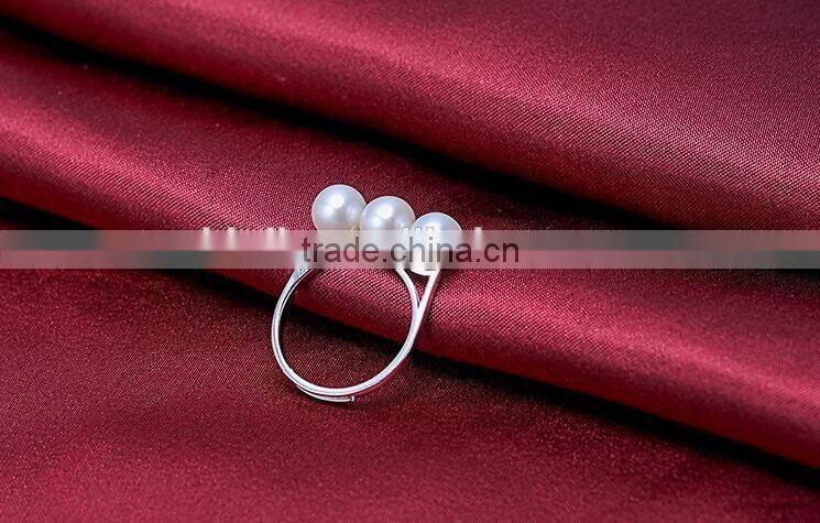 Strong light perfect round sliver natural freshwater pearl ring