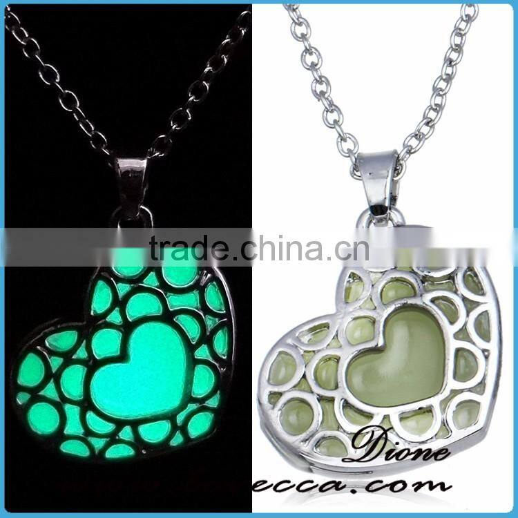 New fashion glowing crystal heart necklace for sale