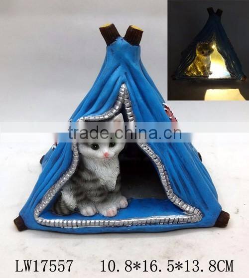 Door Light Polyresin Sitting Cat in Tent Solar Light Home Garden Decor