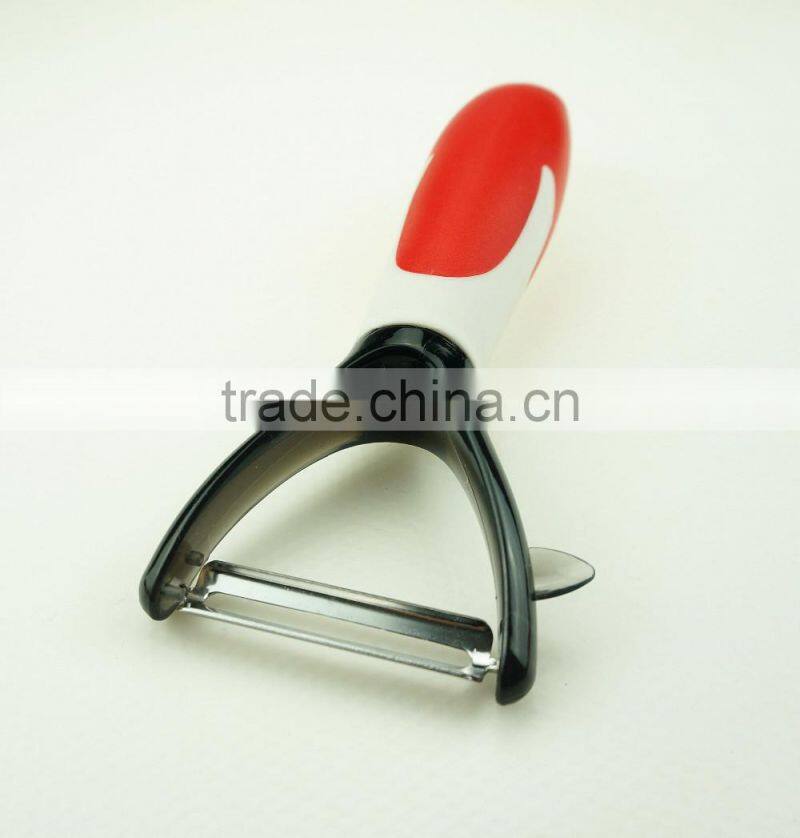 31015 New Penguin Handle Kitchen gadget peeler
