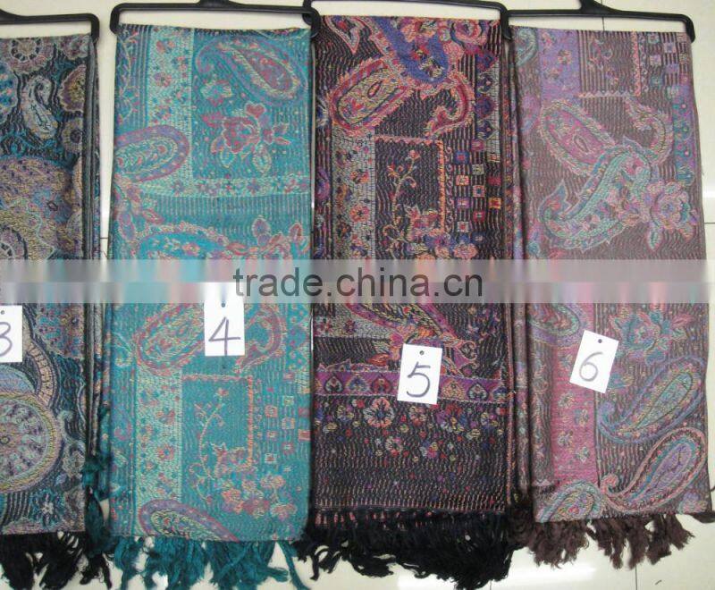 Fashion top sold Russian woman classic jacquard paisley pashmina shawl 100%viscose