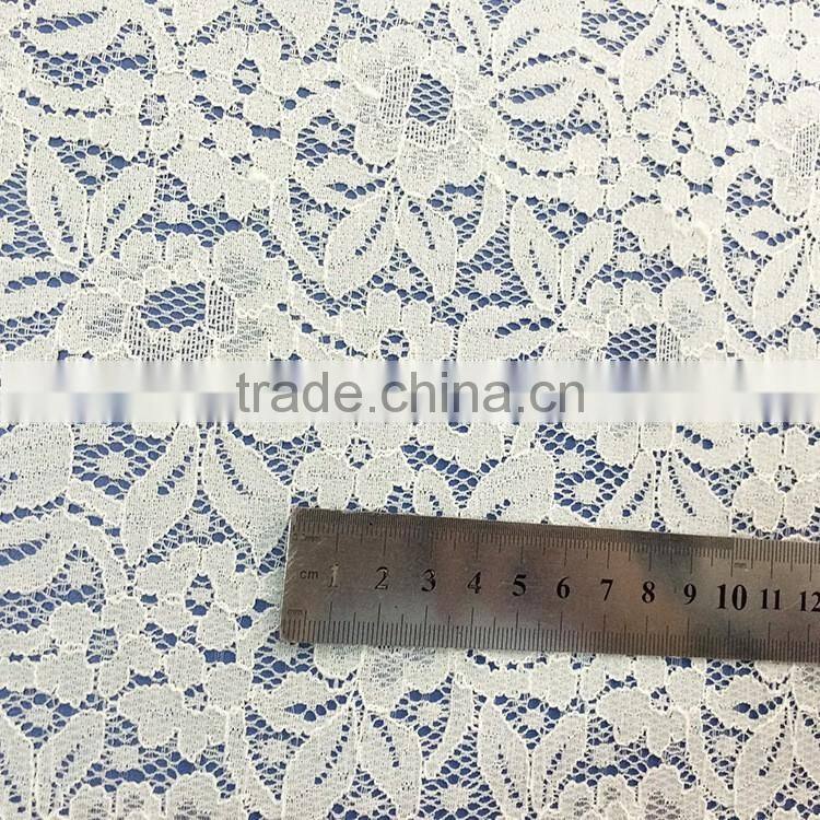 The elastic lace fabric