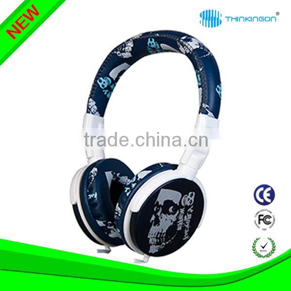2015 New Wired Headset with Fashionable Outlook Design
