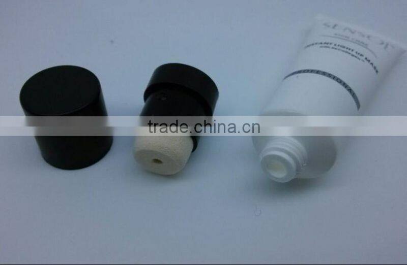2015 hot sale 100ml cosmetic empty tubes with sponge applicator