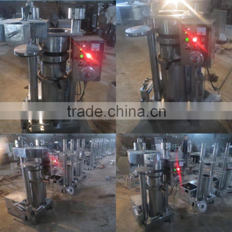 Cocoa bean oil press