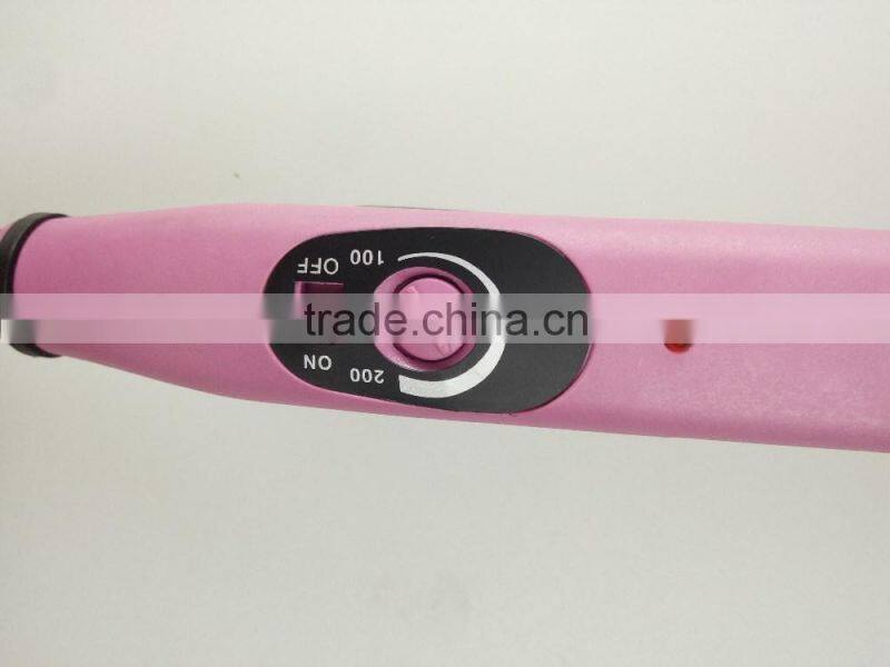 curved and flat,and it suit for all types of hair extension systems hair extension