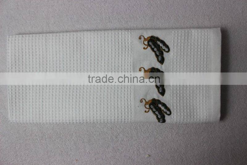 China wholesale waffle weave white cotton tea towels kitchen with embroidery