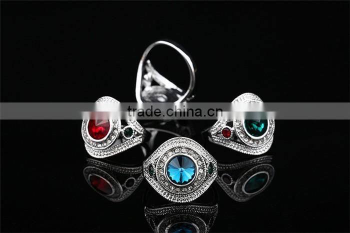 One dollar shop fashion jewelry crystal rhinestone zin alloy ring for girls