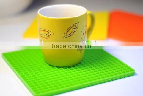 Square-shaped Non-stick silicone cup holder