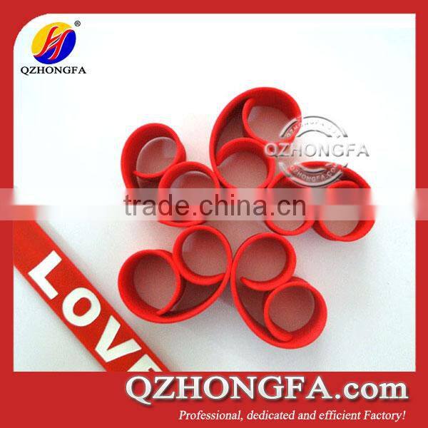 Newest 2015 Beard Shaped Silicone Slap Bracelets