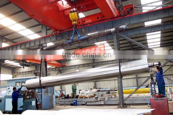 Various rolls for tissue paper machine / tissue paper machine roll