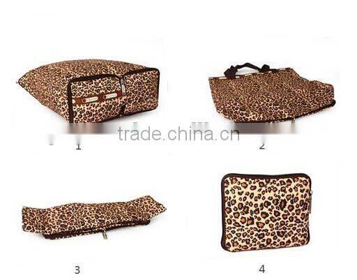 Foldable nylon shopping bag