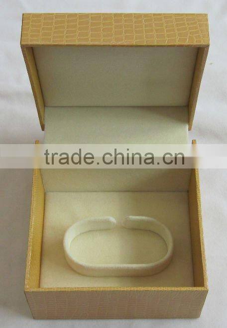 leatherette high quality bracelet case