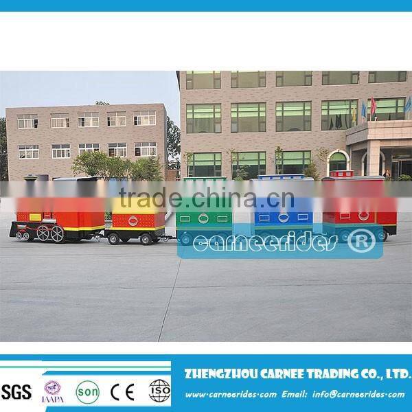 Shopping mall trackless train/ amusement park electric battery trackless train ride for sale