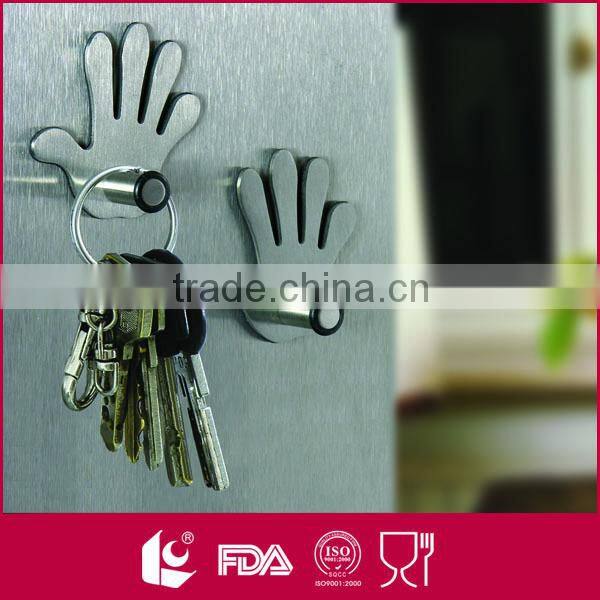 men shape magnet w/hook ,set/4