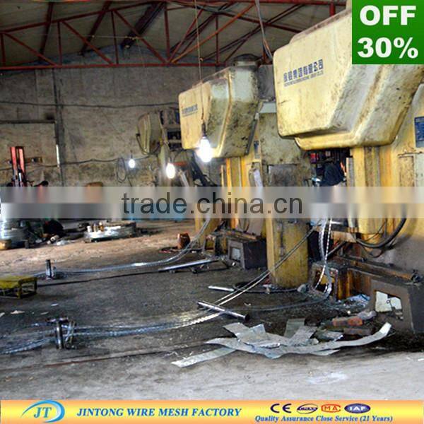 concertina dannert wire /razor wire/welded razor mesh fence