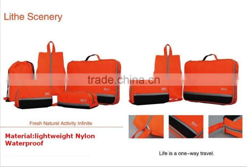 Portable Multi-functional Waterproof Hanging Toiletries Travel Make-up Wash Cosmetic Bags Storage Cases