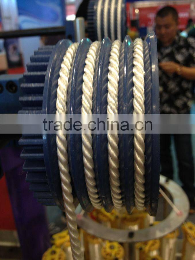 Three strands twisted rope braiding lace making machine