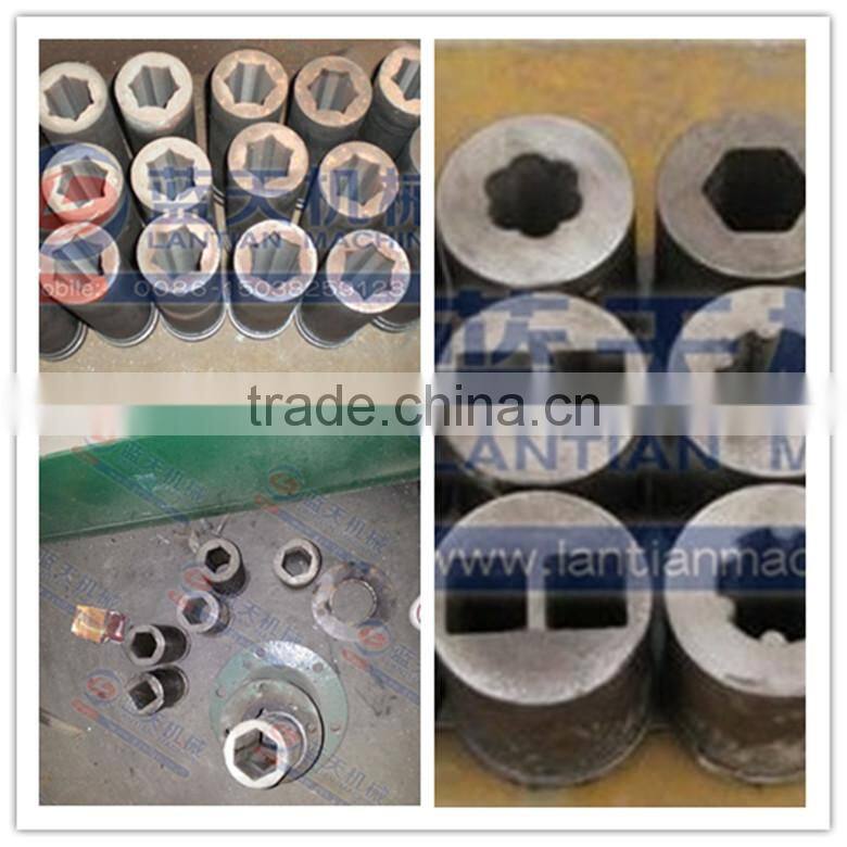 A wet pulverized coal extruded rod machine / Coal rod machine