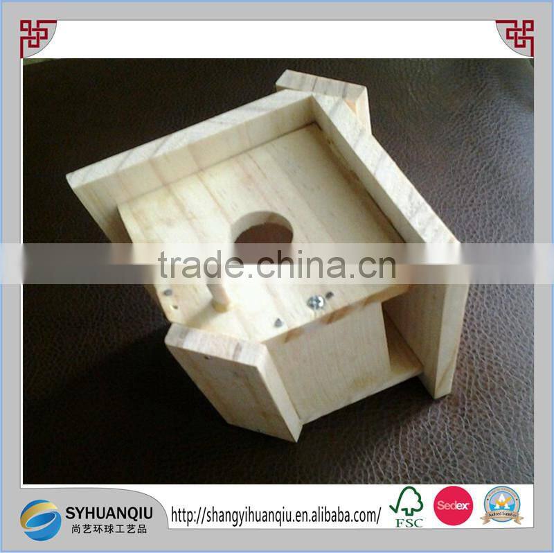 solid wood material polished wooden bird house