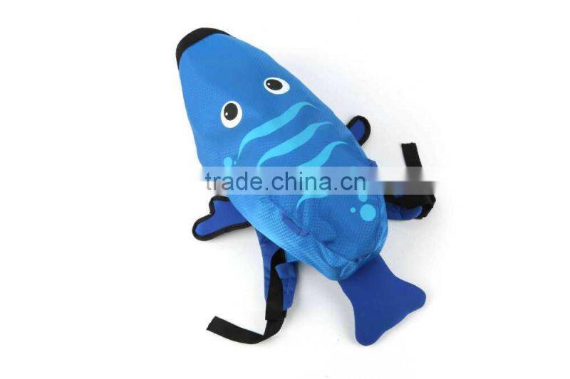 2015 popular designs hot selling 3D fish backpack kids gift bag