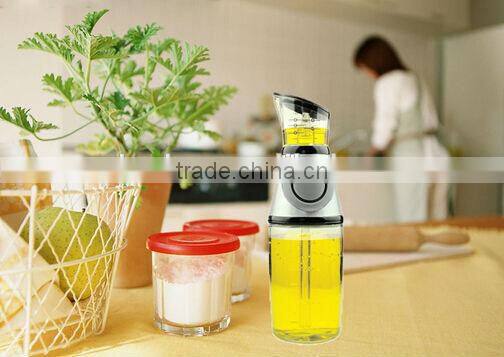 KITCHEN CREATIVE PRESS MEASURE OIL DISPENSER/GLASS OIL AND VINEGAR BOTTLE AS SEEN ON TV