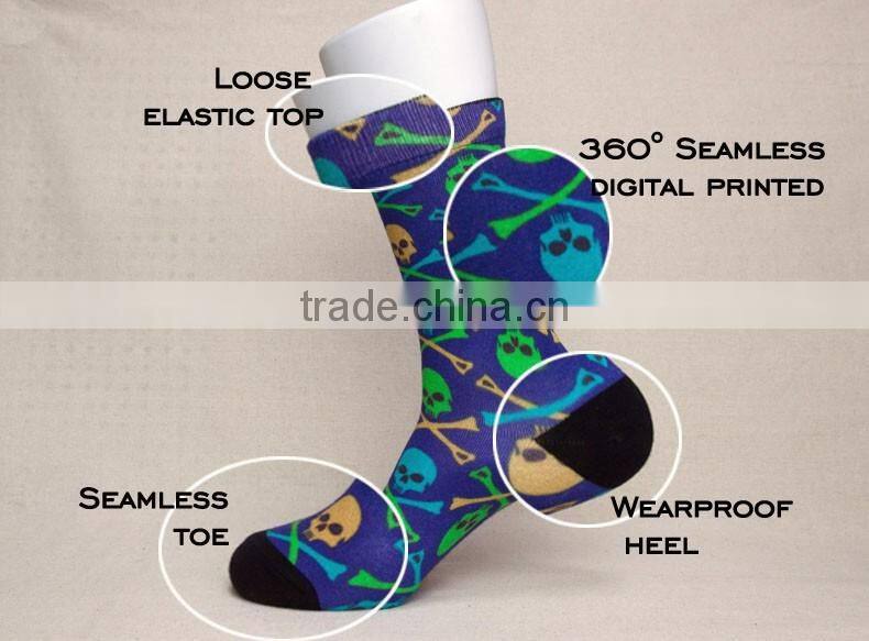 MOQ 200 pairs Customized soft & comfortable 360 degree seamless digital printed cotton socks