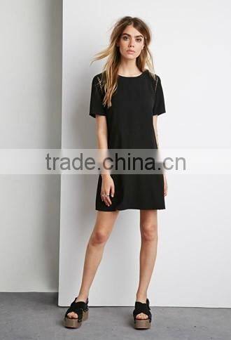 Hollow out embroidery straight dress with short sleeves