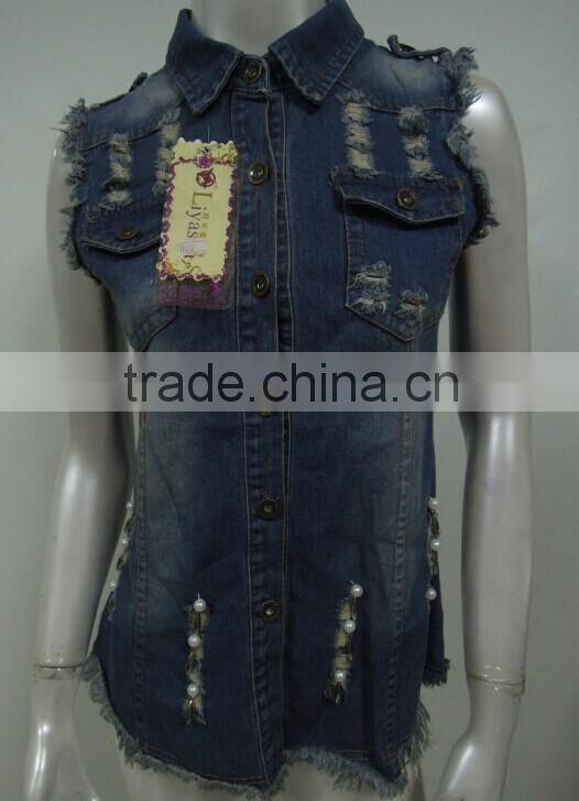 New arrival fashion destroyed Hole beads decoration sleeveless denim jacket,women sleeveless denim jacket wholesale China