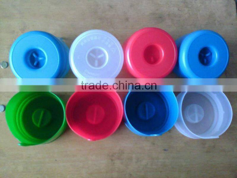 Automatic injection blow mould machine for cap