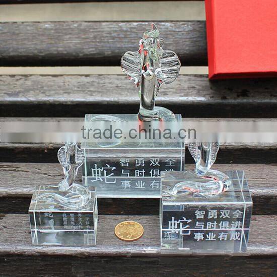 The twelve Chinese zodiac crystal gifts Chinese style household adornment crystal