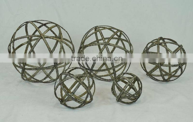 13B537MC-J Small vintage wrought iron ball ,wholesale garden art deco ornaments