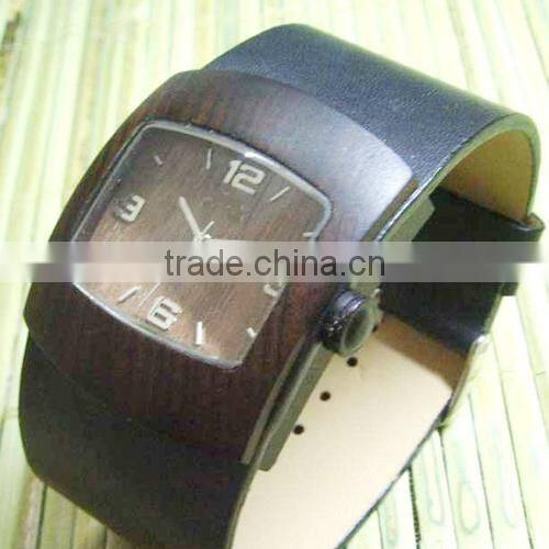 2015 newest vogue hot sale charming wood case with genuine leather watch(WJ-3927)