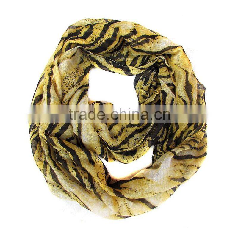 maroon color hot selling tiger stripe printing circle stripe scarf