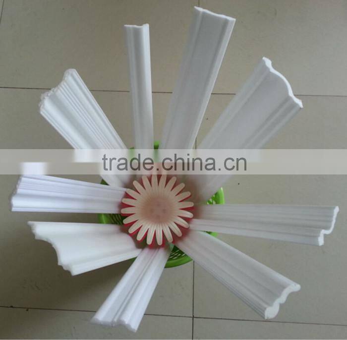 Automatic XPS foamed cornice profiles production line