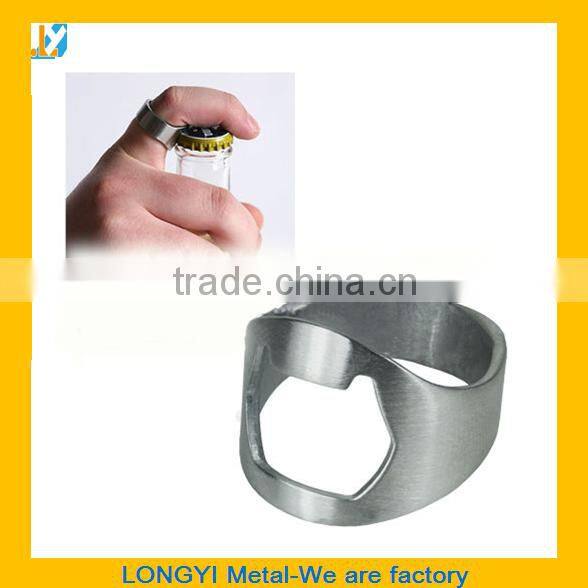Cool Stainless Steel Metal Finger Ring Beer Wine Bottle Opener Tool Instrument