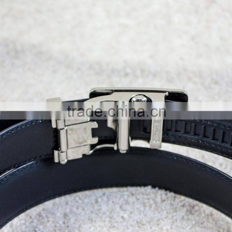 Popular fashion korean mens jeans stock lot branded mens jaens